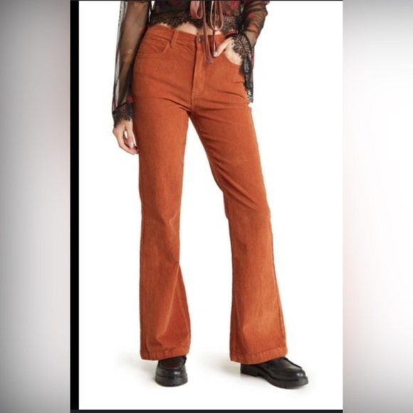KENSIE‎ Savannah Ginger Biscuit high rise Flare Corduroy Jeans size 12/31 new - Picture 1 of 2